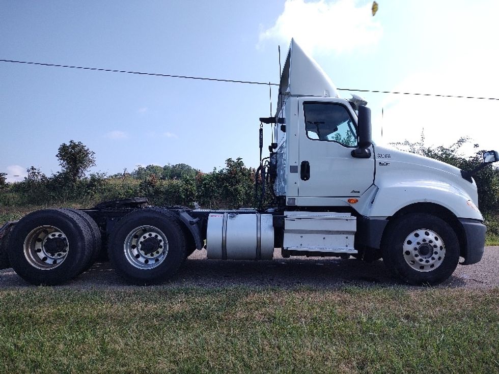 Day Cab Tractor-Heavy Duty Tractors-International-2019-LT625-Akron-OH-315,223\n\t\tmiles-$ 29,500 - Image 8