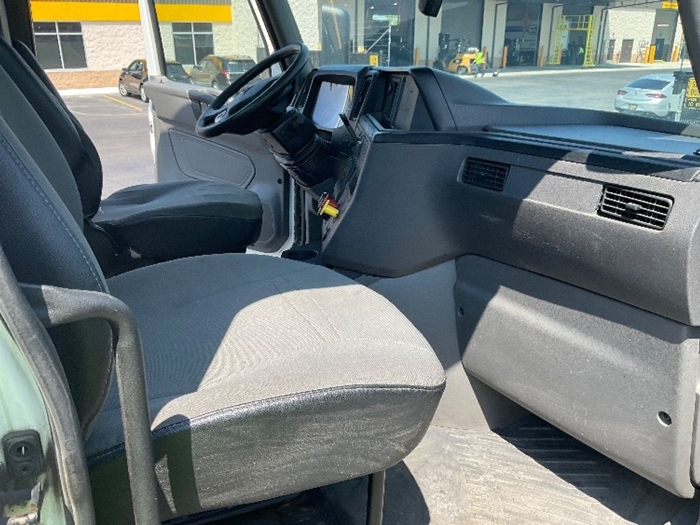 Day Cab Tractor-Heavy Duty Tractors-International-2019-LT625-Akron-OH-381,274\n\t\tmiles-$ 27,250 - Image 10