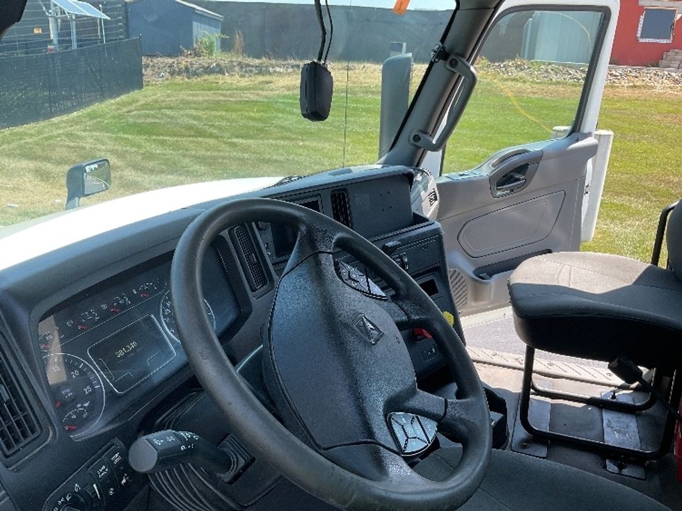 Day Cab Tractor-Heavy Duty Tractors-International-2019-LT625-Akron-OH-381,274\n\t\tmiles-$ 27,250 - Image 8