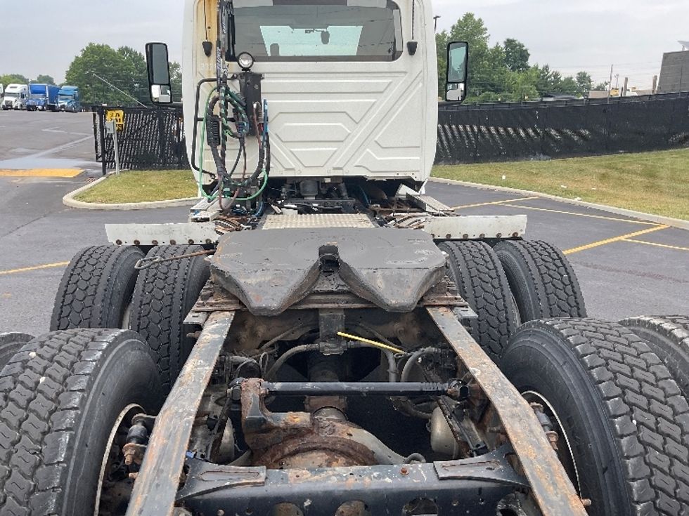 Day Cab Tractor-Heavy Duty Tractors-International-2019-LT625-Akron-OH-425,815\n\t\tmiles-$ 23,500 - Image 6