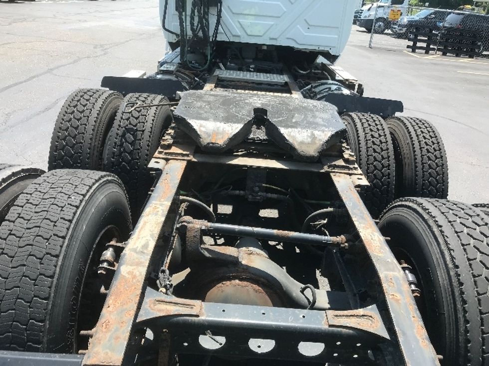 Day Cab Tractor-Heavy Duty Tractors-International-2019-LT625-Akron-OH-450,899\n\t\tmiles-$ 21,750 - Image 6