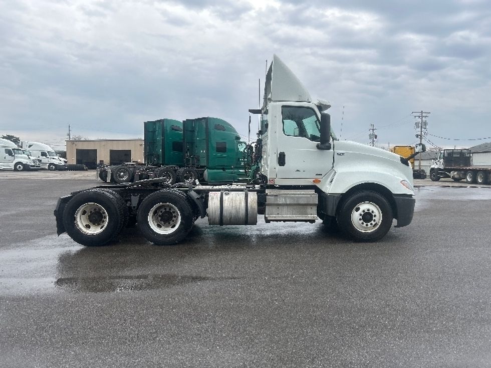 Day Cab Tractor-Heavy Duty Tractors-International-2019-LT625-Akron-OH-477,312\n\t\tmiles-$ 21,750 - Image 8