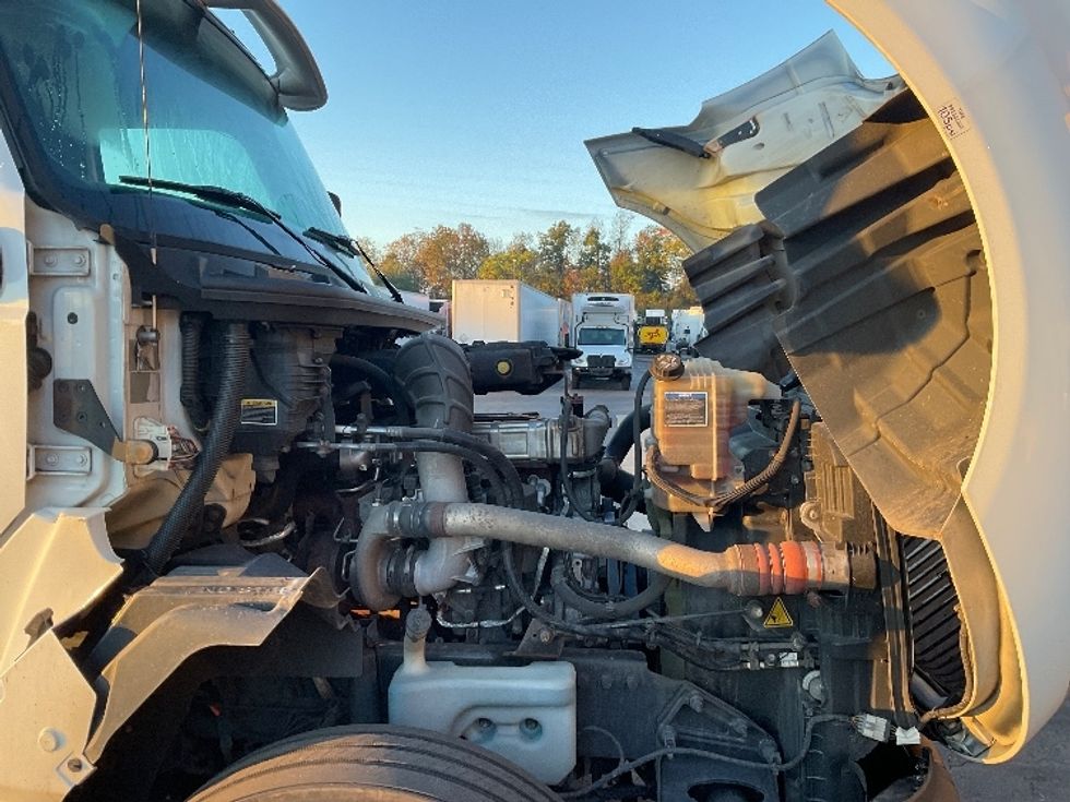 Day Cab Tractor-Heavy Duty Tractors-International-2019-LT625-Akron-OH-548,989\n\t\tmiles-$ 22,250 - Image 15