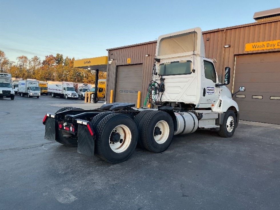 Day Cab Tractor-Heavy Duty Tractors-International-2019-LT625-Akron-OH-548,989\n\t\tmiles-$ 22,250 - Image 7