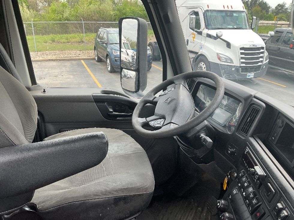 Day Cab Tractor-Heavy Duty Tractors-International-2019-LT625-Akron-OH-567,173\n\t\tmiles-$ 22,750 - Image 14