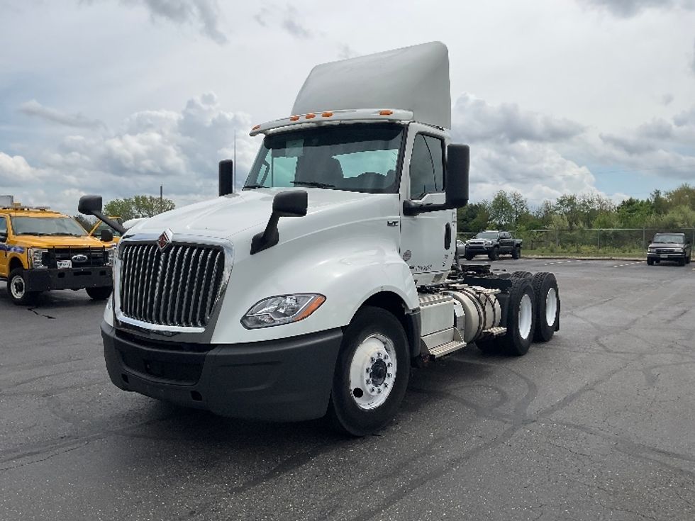 Day Cab Tractor-Heavy Duty Tractors-International-2019-LT625-Akron-OH-567,173\n\t\tmiles-$ 22,750 - Image 3