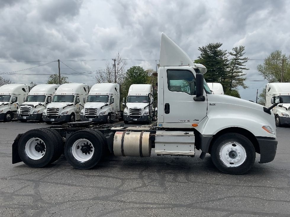 Day Cab Tractor-Heavy Duty Tractors-International-2019-LT625-Akron-OH-567,173\n\t\tmiles-$ 22,750 - Image 8