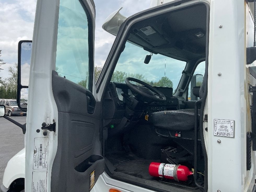 Day Cab Tractor-Heavy Duty Tractors-International-2019-LT625-Akron-OH-567,173\n\t\tmiles-$ 22,750 - Image 9