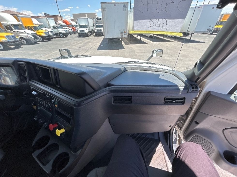 Day Cab Tractor-Heavy Duty Tractors-International-2019-LT625-Albuquerque-NM-429,508\n\t\tmiles-$ 26,750 - Image 13