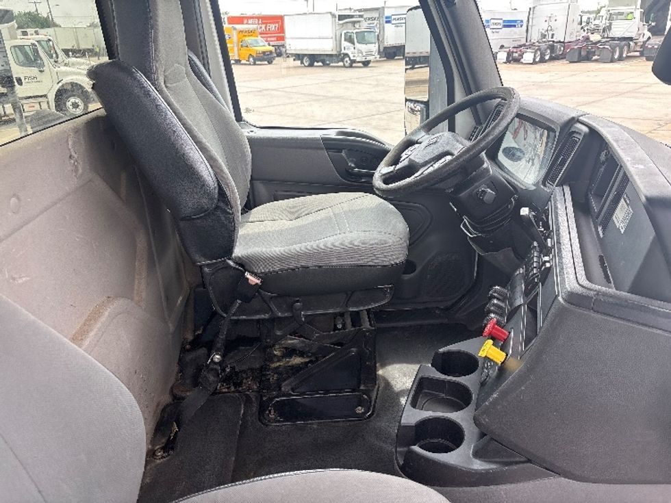 Day Cab Tractor-Heavy Duty Tractors-International-2019-LT625-Arlington-TX-258,966\n\t\tmiles-$ 29,750 - Image 14