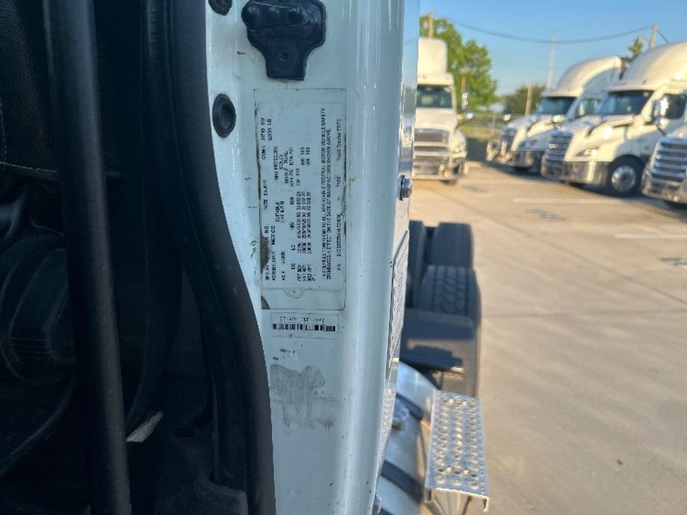 Day Cab Tractor-Heavy Duty Tractors-International-2019-LT625-Arlington-TX-258,966\n\t\tmiles-$ 29,750 - Image 17