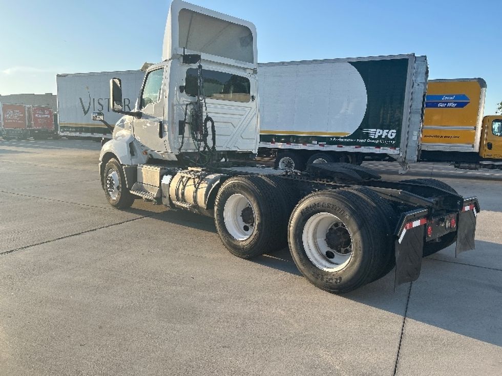 Day Cab Tractor-Heavy Duty Tractors-International-2019-LT625-Arlington-TX-258,966\n\t\tmiles-$ 29,750 - Image 5