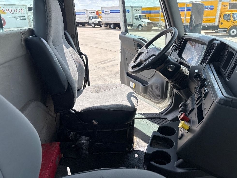 Day Cab Tractor-Heavy Duty Tractors-International-2019-LT625-Arlington-TX-281,904\n\t\tmiles-$ 26,750 - Image 14