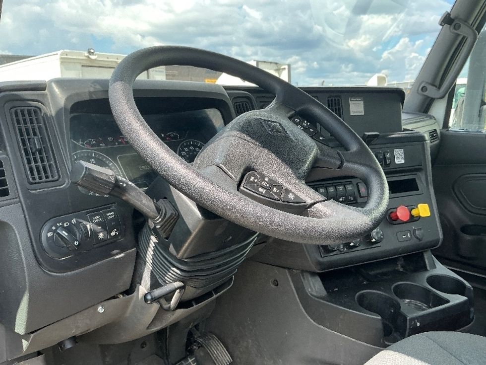 Day Cab Tractor-Heavy Duty Tractors-International-2019-LT625-Arlington-TX-293,639\n\t\tmiles-$ 26,750 - Image 10