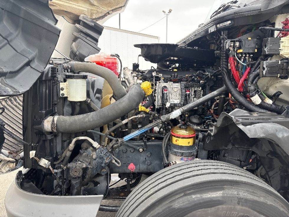 Day Cab Tractor-Heavy Duty Tractors-International-2019-LT625-Arlington-TX-460,911\n\t\tmiles-$ 22,250 - Image 16