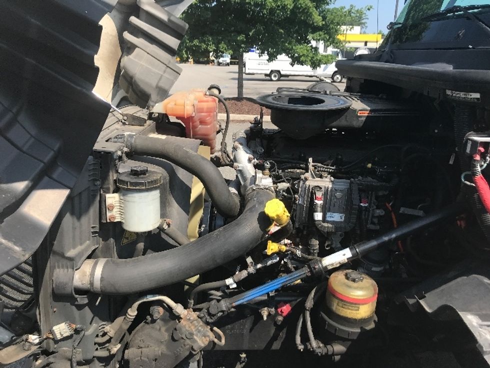 Day Cab Tractor-Heavy Duty Tractors-International-2019-LT625-Ashland-VA-260,157\n\t\tmiles-$ 31,250 - Image 16