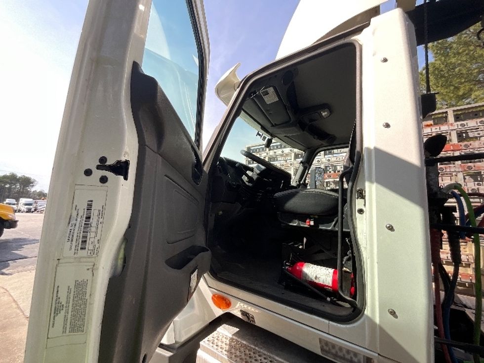 Day Cab Tractor-Heavy Duty Tractors-International-2019-LT625-Atlanta (Forest Park)-GA-309,932\n\t\tmiles-$ 25,750 - Image 8