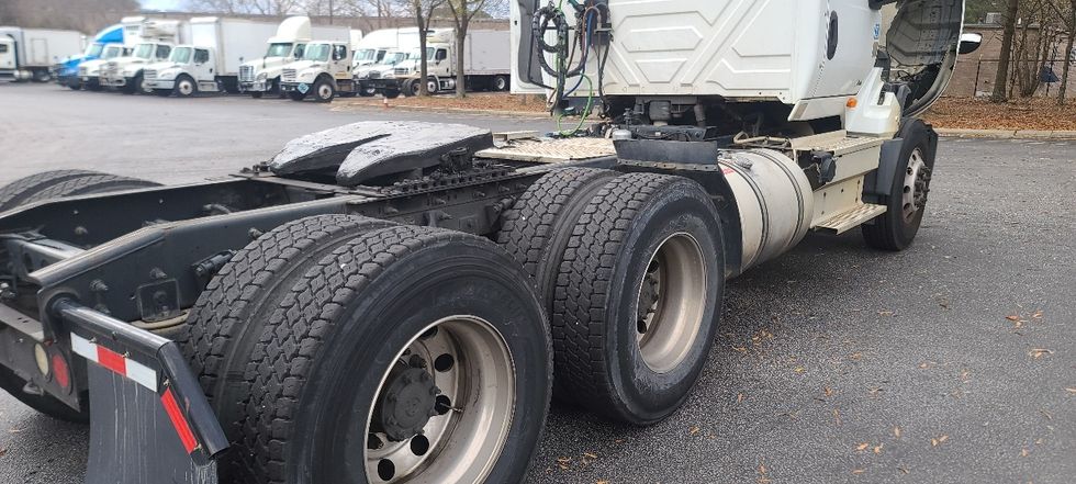 Day Cab Tractor-Heavy Duty Tractors-International-2019-LT625-Atlanta-GA-359,655\n\t\tmiles-$ 29,000 - Image 18