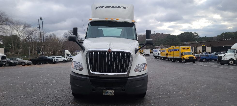 Day Cab Tractor-Heavy Duty Tractors-International-2019-LT625-Atlanta-GA-359,655\n\t\tmiles-$ 29,000 - Image 2