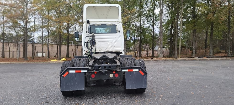 Day Cab Tractor-Heavy Duty Tractors-International-2019-LT625-Atlanta-GA-359,655\n\t\tmiles-$ 29,000 - Image 6