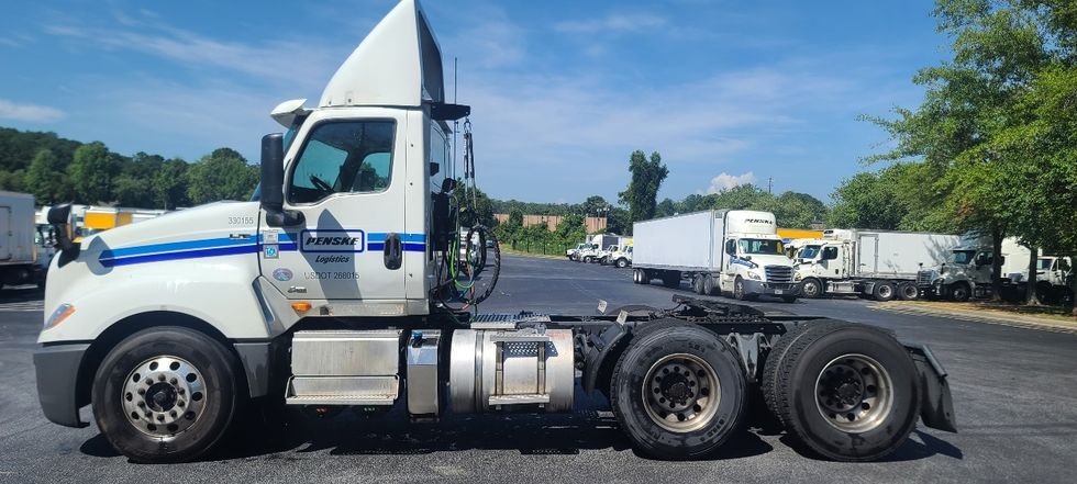 Day Cab Tractor-Heavy Duty Tractors-International-2019-LT625-Atlanta-GA-398,194\n\t\tmiles-$ 26,750 - Image 4