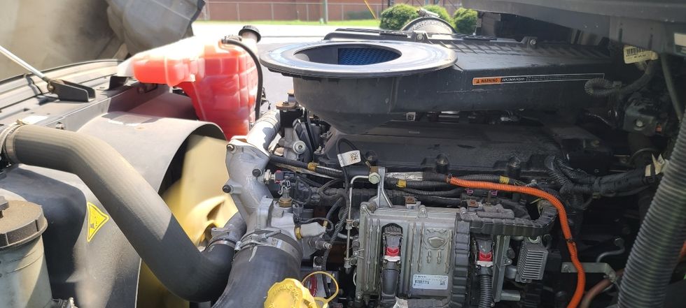 Day Cab Tractor-Heavy Duty Tractors-International-2019-LT625-Atlanta-GA-407,561\n\t\tmiles-$ 26,250 - Image 16