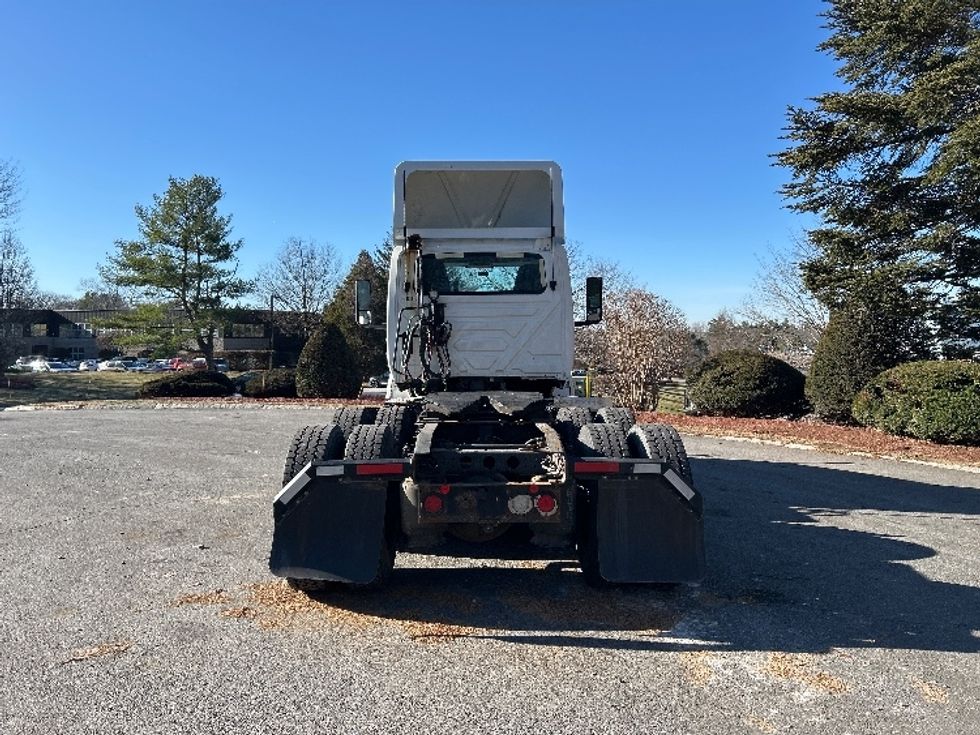 Day Cab Tractor-Heavy Duty Tractors-International-2019-LT625-Auburn-MA-476,192\n\t\tmiles-$ 22,250 - Image 6