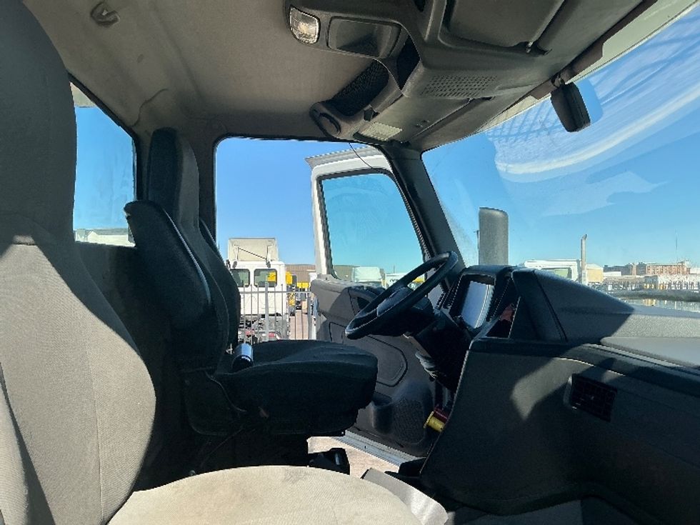 Day Cab Tractor-Heavy Duty Tractors-International-2019-LT625-Aurora-CO-258,091\n\t\tmiles-$ 34,500 - Image 14