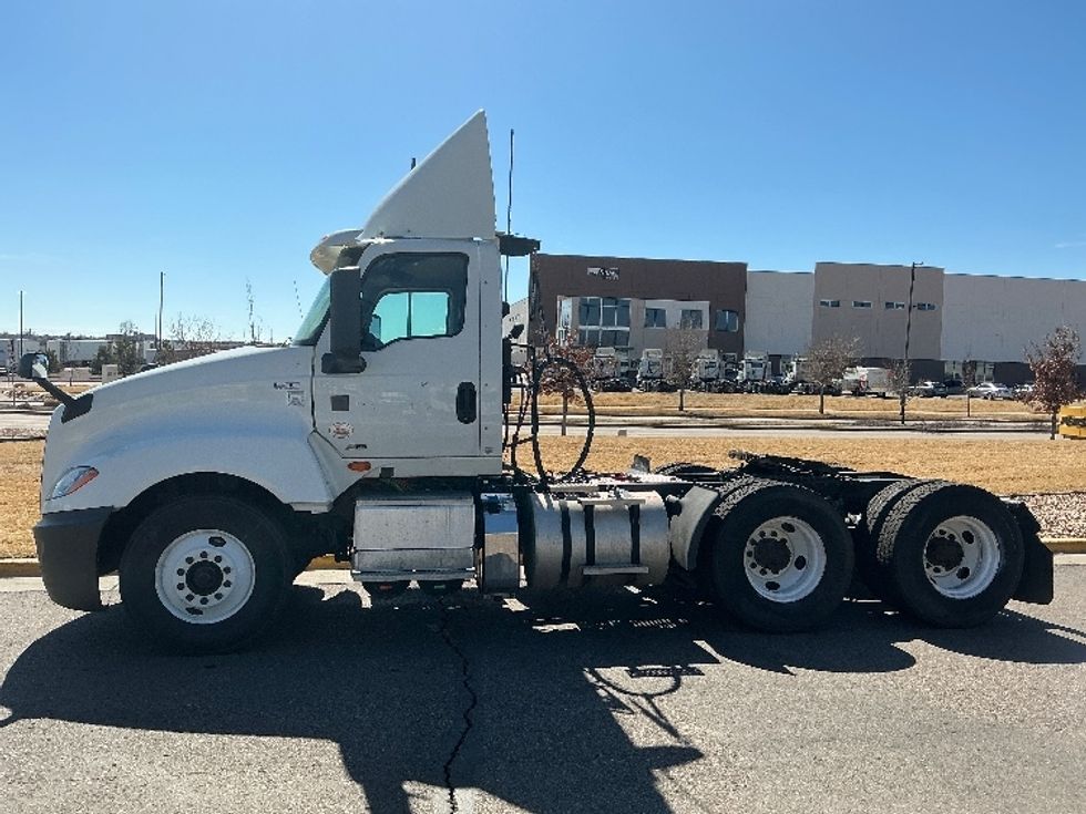 Day Cab Tractor-Heavy Duty Tractors-International-2019-LT625-Aurora-CO-258,091\n\t\tmiles-$ 34,500 - Image 4