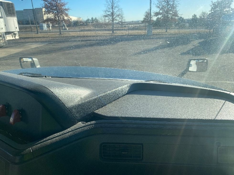 Day Cab Tractor-Heavy Duty Tractors-International-2019-LT625-Aurora-CO-303,166\n\t\tmiles-$ 37,000 - Image 13