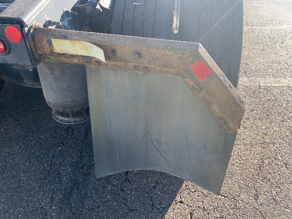 Day Cab Tractor-Heavy Duty Tractors-International-2019-LT625-Aurora-CO-303,166\n\t\tmiles-$ 37,000 - Image 21