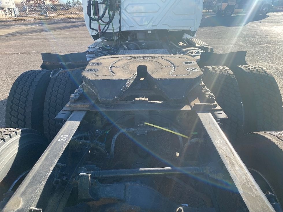 Day Cab Tractor-Heavy Duty Tractors-International-2019-LT625-Aurora-CO-303,166\n\t\tmiles-$ 37,000 - Image 6