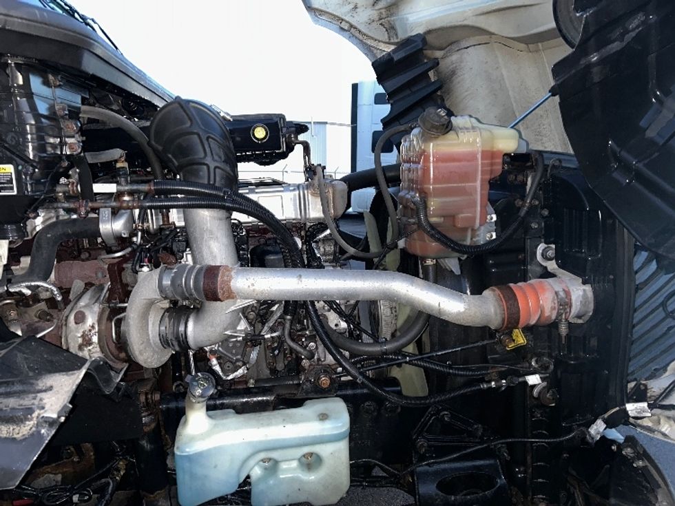 Day Cab Tractor-Heavy Duty Tractors-International-2019-LT625-Avon Lake-OH-465,000\n\t\tmiles-$ 23,250 - Image 15