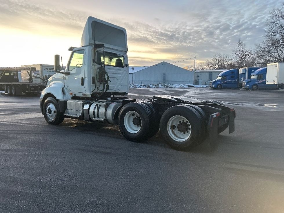 Day Cab Tractor-Heavy Duty Tractors-International-2019-LT625-Avon Lake-OH-465,000\n\t\tmiles-$ 23,250 - Image 5