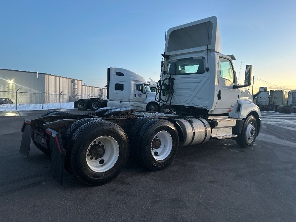 Day Cab Tractor-Heavy Duty Tractors-International-2019-LT625-Avon Lake-OH-465,000\n\t\tmiles-$ 23,250 - Image 7