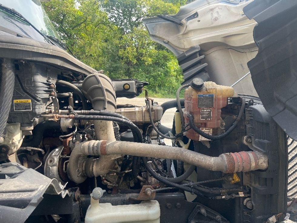 Day Cab Tractor-Heavy Duty Tractors-International-2019-LT625-Baltimore-MD-279,944\n\t\tmiles-$ 31,750 - Image 15