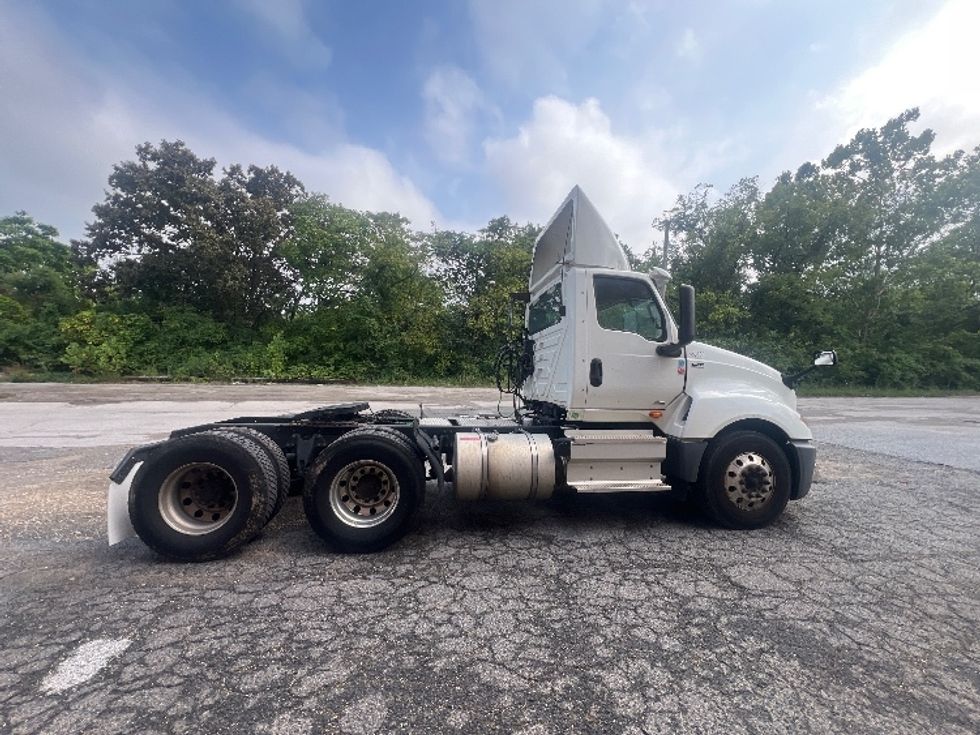 Day Cab Tractor-Heavy Duty Tractors-International-2019-LT625-Baltimore-MD-279,944\n\t\tmiles-$ 31,750 - Image 8