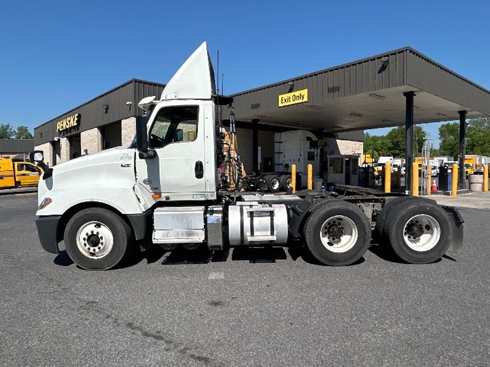 Day Cab Tractor-Heavy Duty Tractors-International-2019-LT625-Belcamp-MD-110,394\n\t\tmiles-$ 26,500 - Image 4