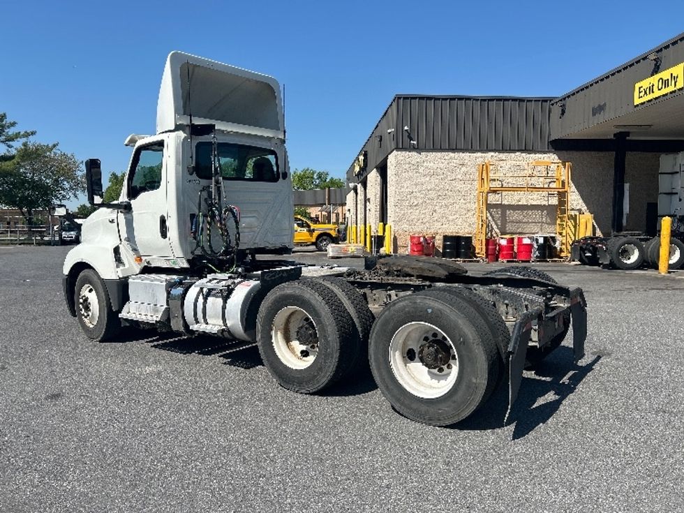 Day Cab Tractor-Heavy Duty Tractors-International-2019-LT625-Belcamp-MD-110,394\n\t\tmiles-$ 26,500 - Image 5