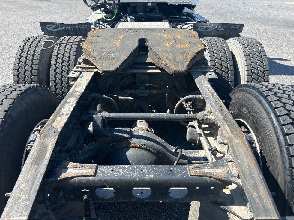 Day Cab Tractor-Heavy Duty Tractors-International-2019-LT625-Belcamp-MD-110,394\n\t\tmiles-$ 26,500 - Image 6