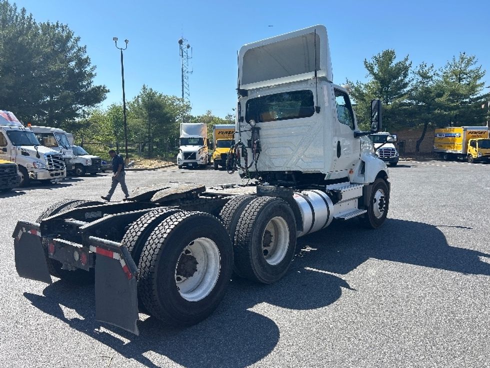 Day Cab Tractor-Heavy Duty Tractors-International-2019-LT625-Belcamp-MD-110,394\n\t\tmiles-$ 26,500 - Image 7
