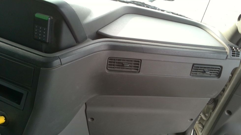 Day Cab Tractor-Heavy Duty Tractors-International-2019-LT625-Boaz-AL-432,105\n\t\tmiles-$ 24,250 - Image 13