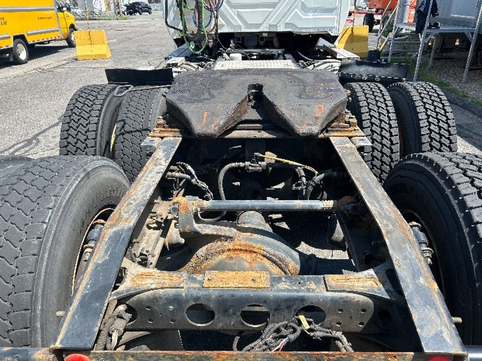 Day Cab Tractor-Heavy Duty Tractors-International-2019-LT625-Braintree-MA-160,806\n\t\tmiles-$ 29,000 - Image 6