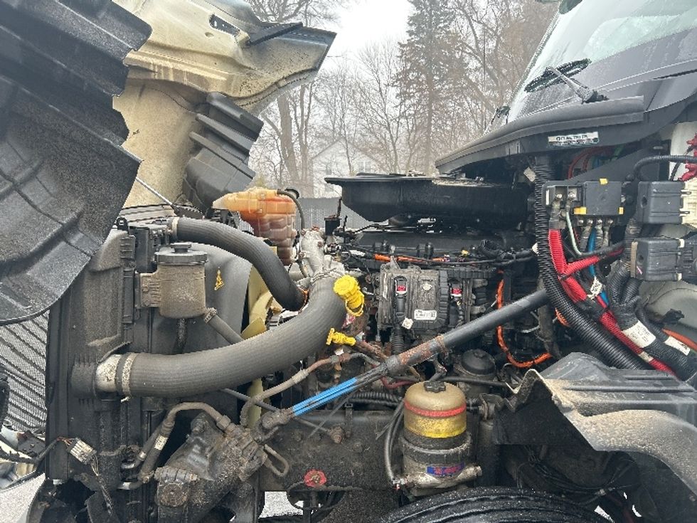 Day Cab Tractor-Heavy Duty Tractors-International-2019-LT625-Byron Center-MI-335,564\n\t\tmiles-$ 24,500 - Image 16