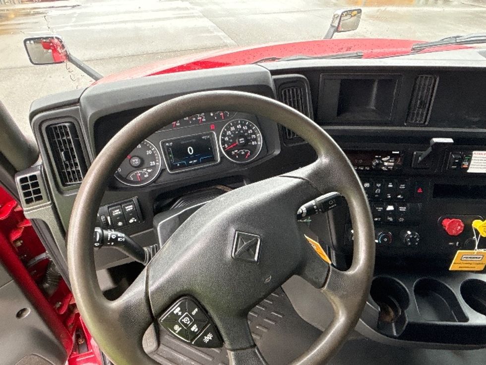 Day Cab Tractor-Heavy Duty Tractors-International-2019-LT625-Byron Center-MI-481,597\n\t\tmiles-$ 26,000 - Image 11