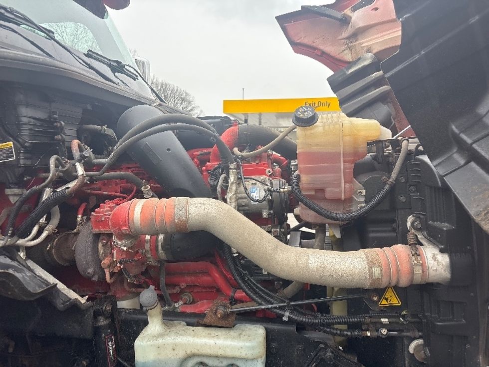 Day Cab Tractor-Heavy Duty Tractors-International-2019-LT625-Byron Center-MI-481,597\n\t\tmiles-$ 26,000 - Image 15