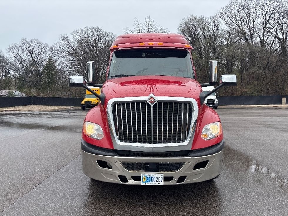 Day Cab Tractor-Heavy Duty Tractors-International-2019-LT625-Byron Center-MI-481,597\n\t\tmiles-$ 26,000 - Image 2