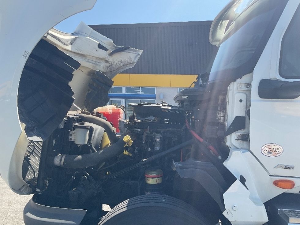Day Cab Tractor-Heavy Duty Tractors-International-2019-LT625-Cambridge-ON-303,993\n\t\tkm-$ 35,750 - Image 16