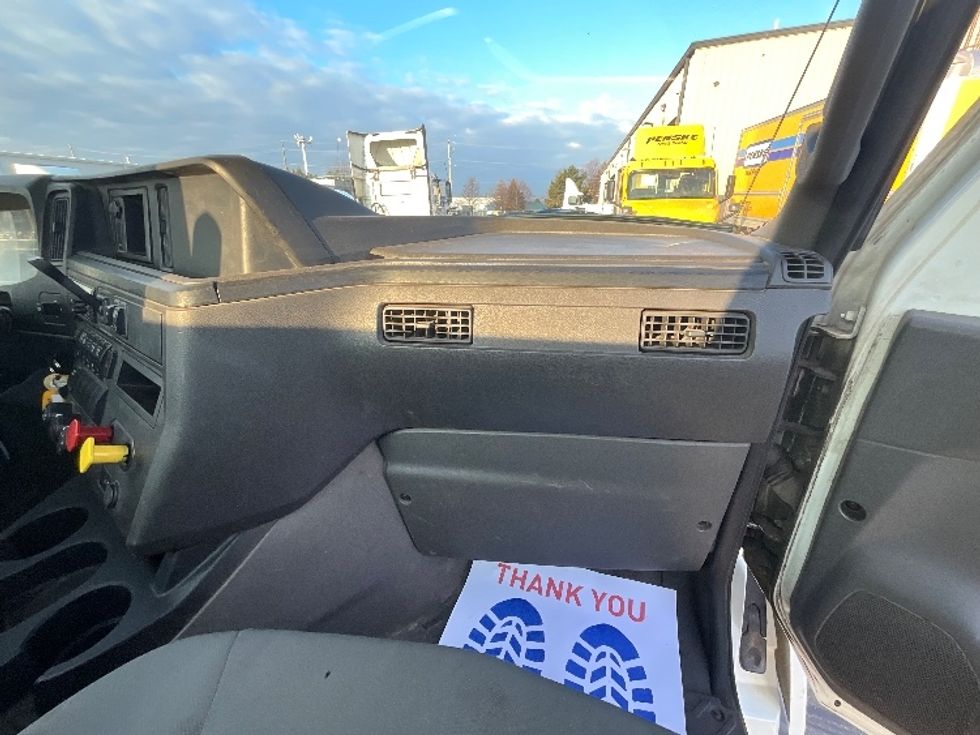 Day Cab Tractor-Heavy Duty Tractors-International-2019-LT625-Cambridge-ON-478,544\n\t\tkm-$ 31,500 - Image 13