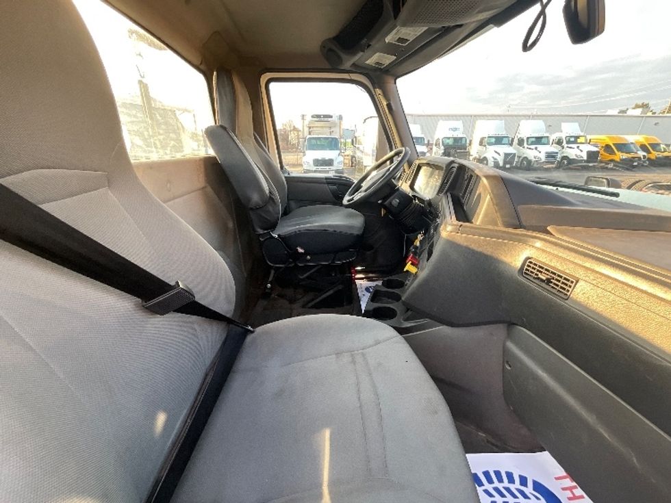 Day Cab Tractor-Heavy Duty Tractors-International-2019-LT625-Cambridge-ON-478,544\n\t\tkm-$ 31,500 - Image 14